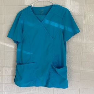 Scrub set